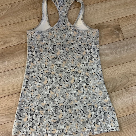 ❗️SOLD❗️Lululemon Cool Racer Back CRB Fleur Silver Spoon 8 - Picture 4 of 7